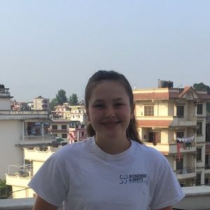 Meet your Posher, Olivia